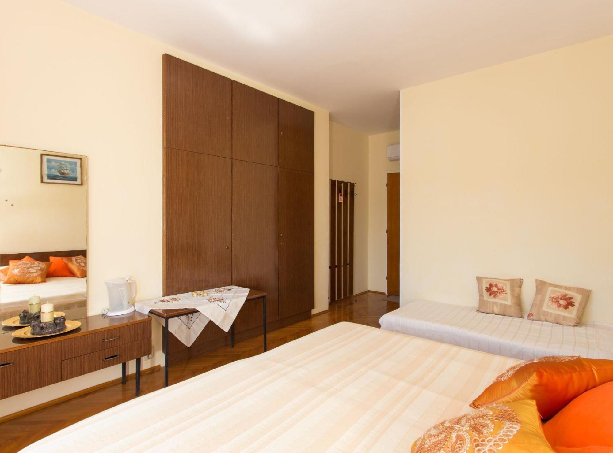 Villa Malfi Затон Экстерьер фото