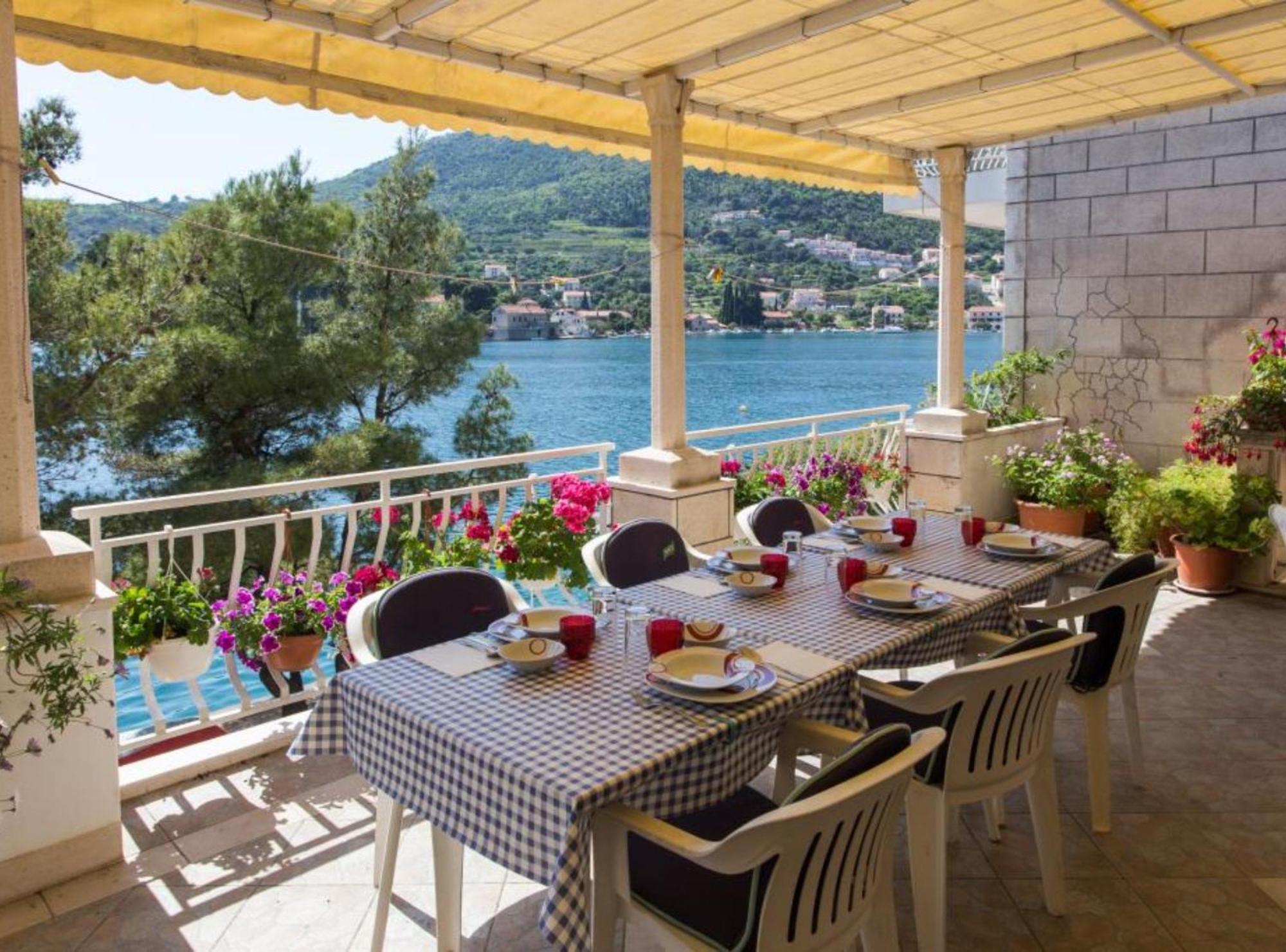 Villa Malfi Затон Экстерьер фото