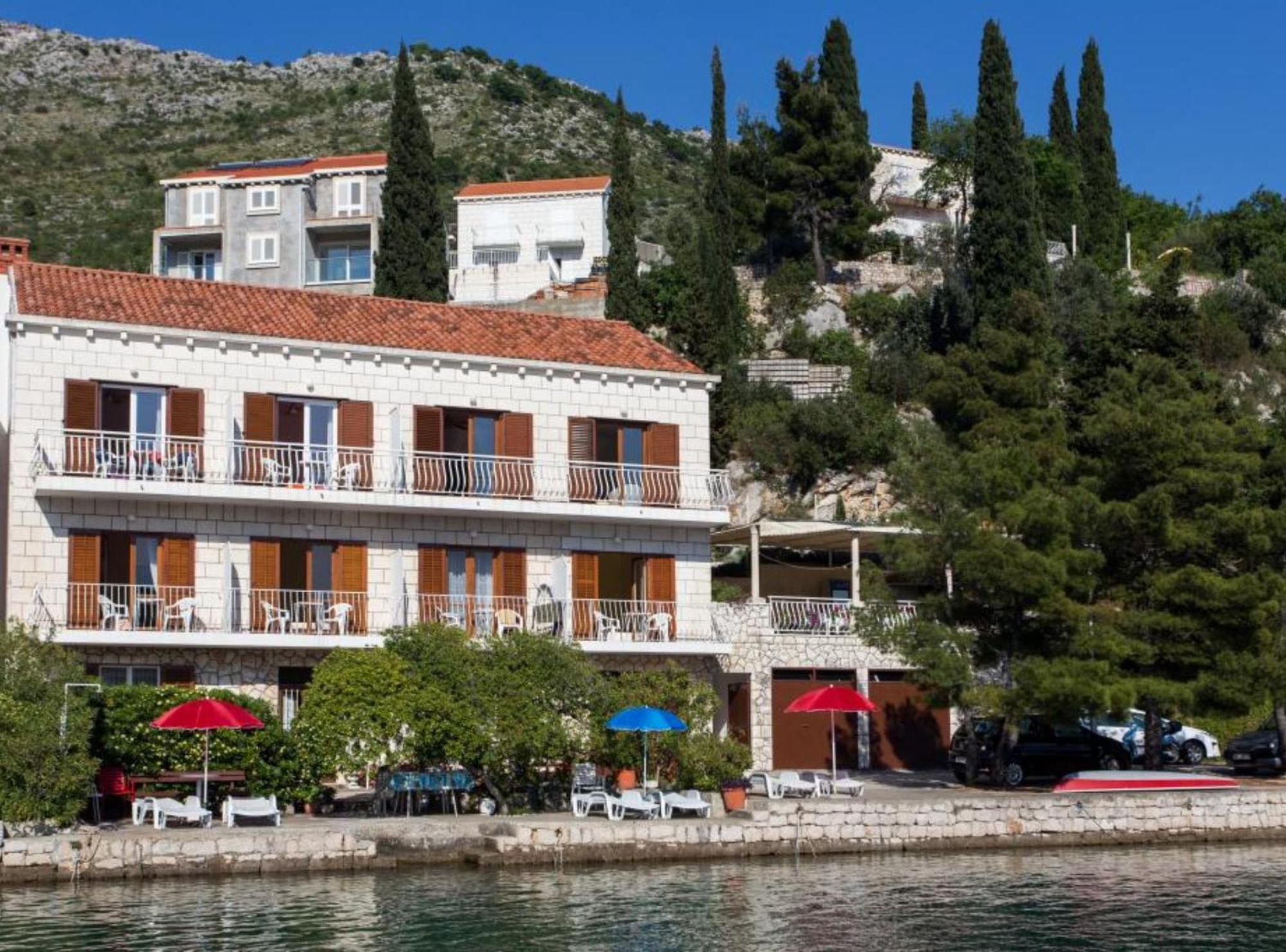 Villa Malfi Затон Экстерьер фото